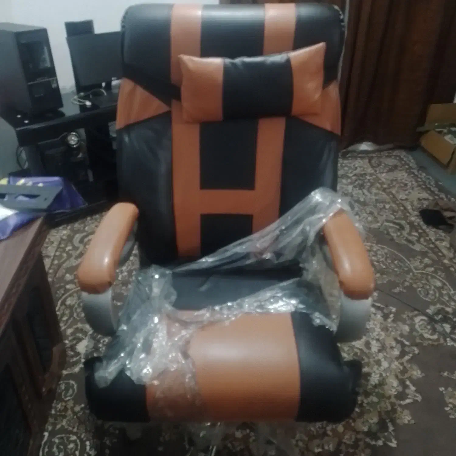 صندلی|صندلی و نیمکت|ایذه, |دیوار