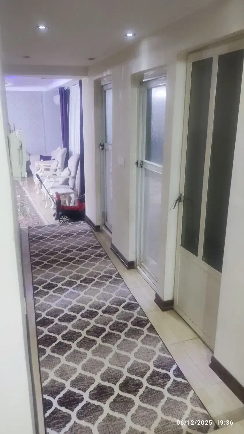 واحد 90متری تک واحدی خیابان استخر برنا تختی 12|فروش آپارتمان|محمدشهر, سیدآباد|دیوار