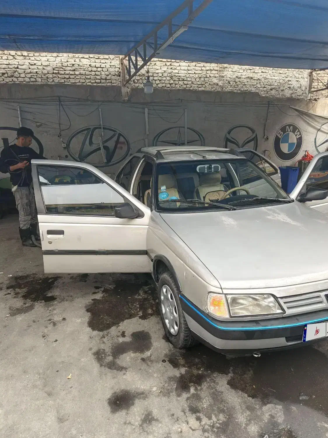 پژو۴۰۵|خودرو سواری و وانت|تهران, مینابی|دیوار