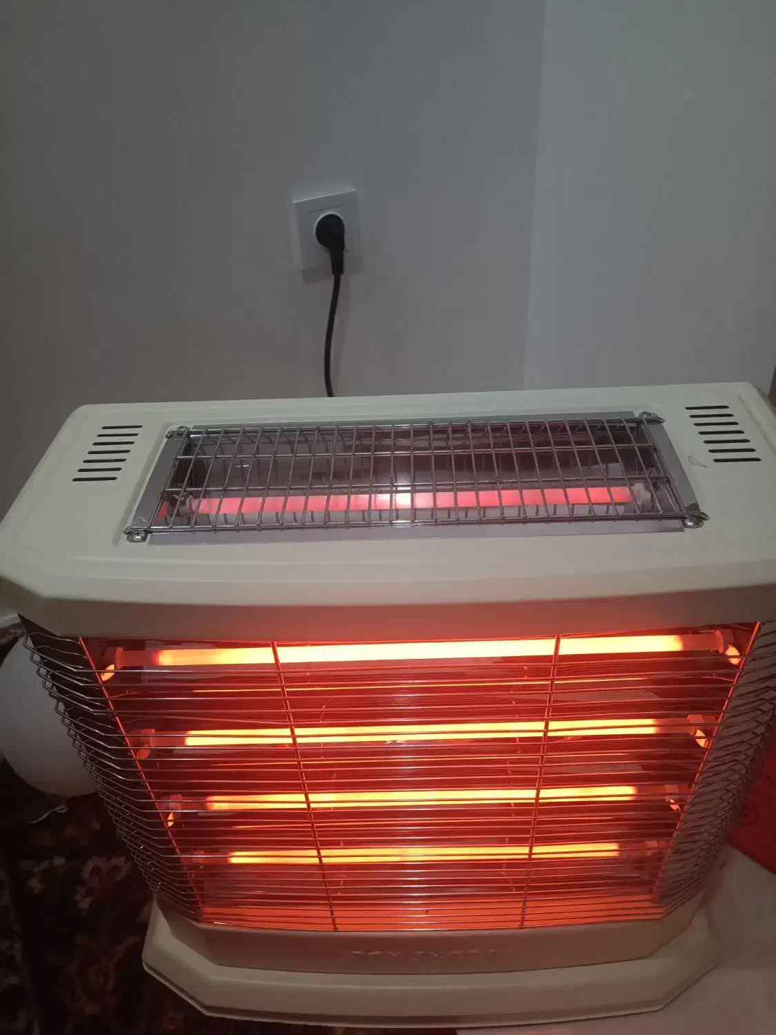 بخاری برق کاملا نو|بخاری، هیتر، شومینه|ابهر, |دیوار