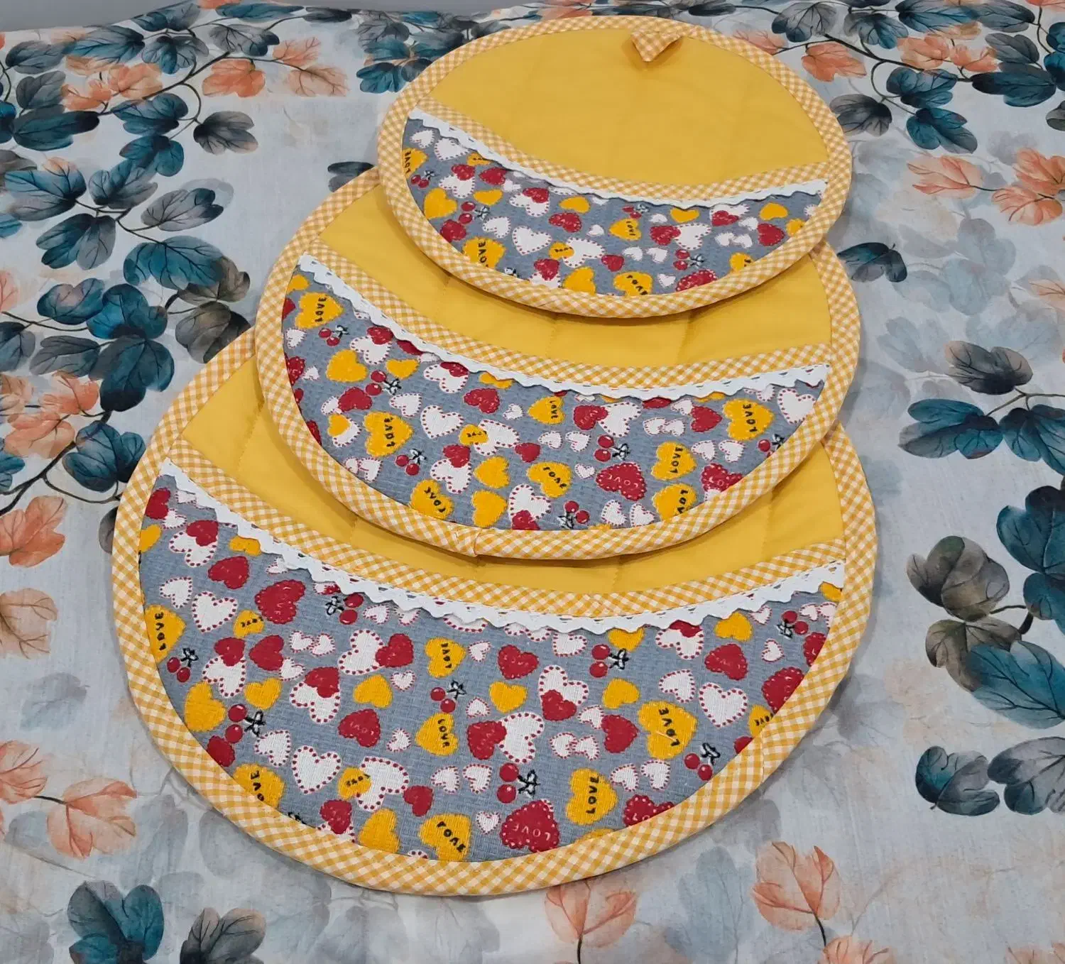 فروش سرویس کامل آشپزخانه به صورت خرده و عمده|سفره، حوله، دستمال آشپزخانه|برازجان, |دیوار