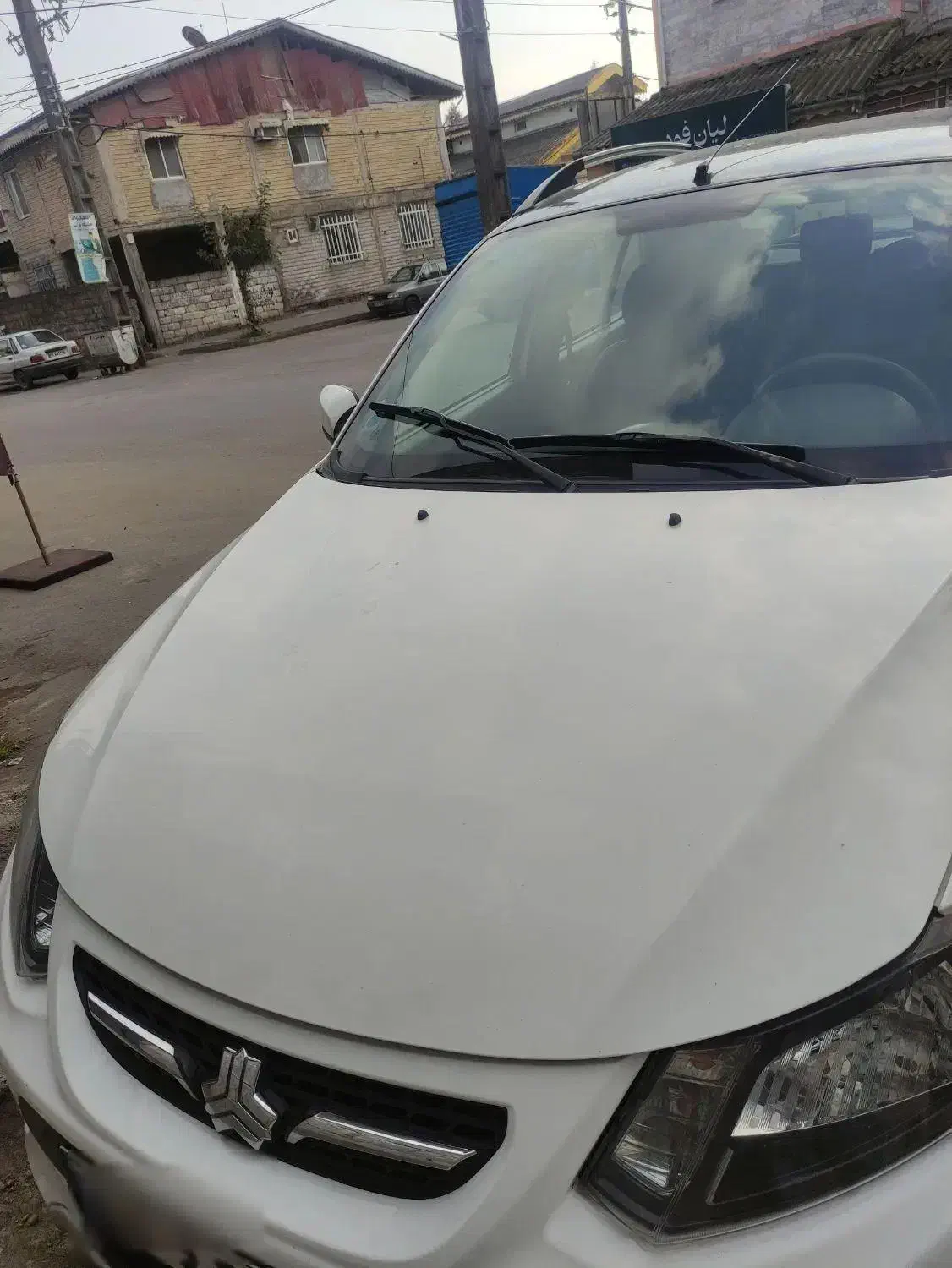 کویک ار سفید مشکی پهلوان احمدی|خودرو سواری و وانت|رشت, باهنر|دیوار