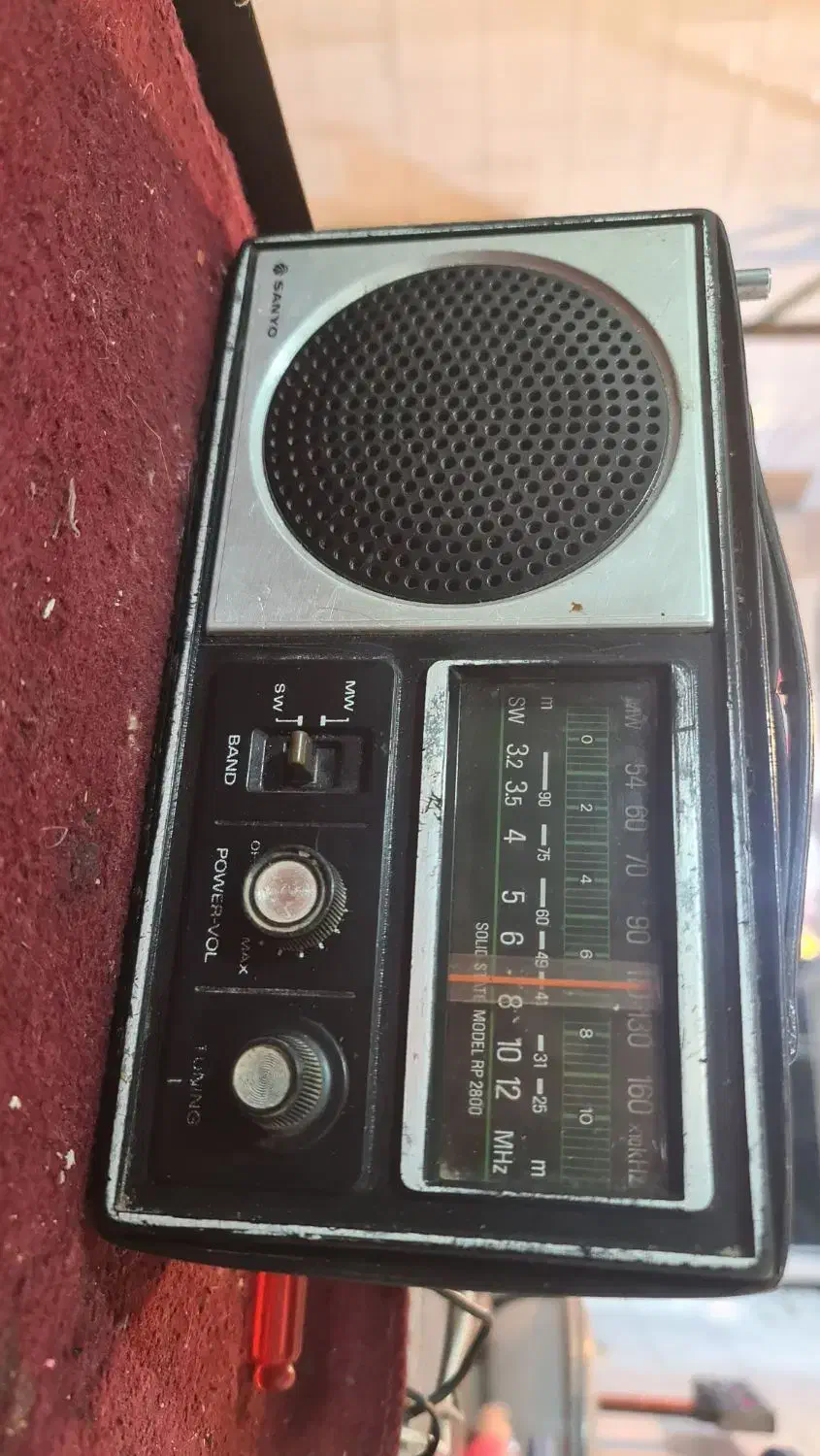 قدیمی رادیو کلسیونی|سیستم صوتی خانگی|لردگان, |دیوار