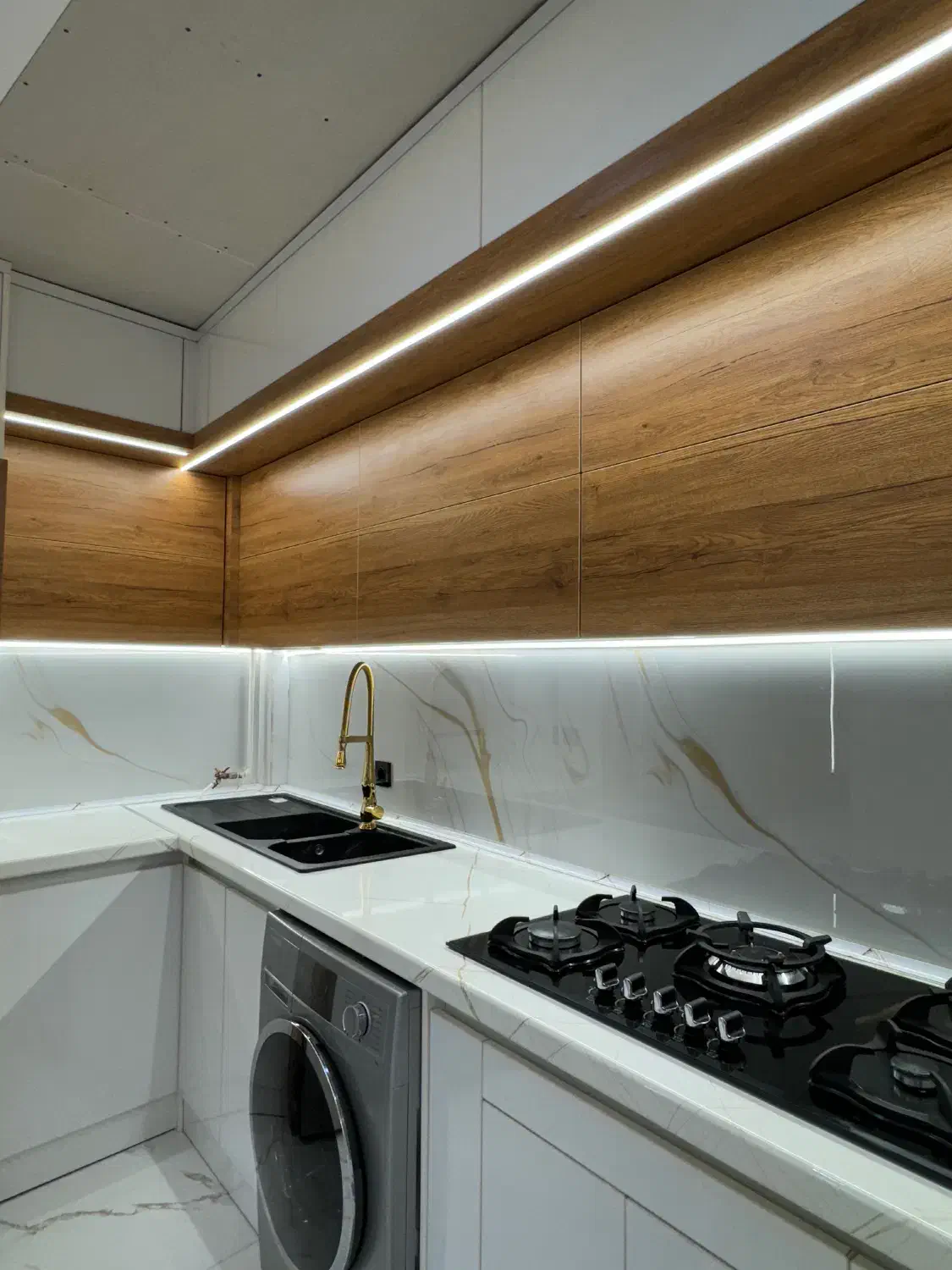 اجرای کابینت به صورت حرفی با پرداخت ویژه|مصالح و تجهیزات ساختمان|رشت, آتشگاه|دیوار