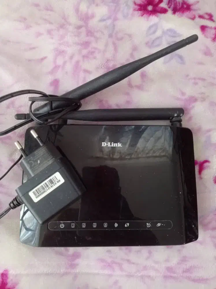 مودم بیسیم D-Link مدل DSL-2740u|مودم و تجهیزات شبکه|شیراز, شهرک پرواز|دیوار