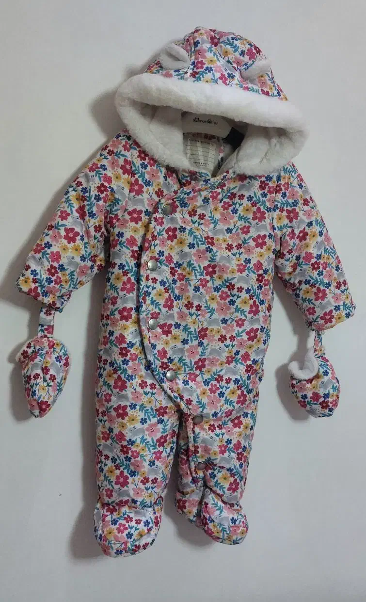 سرهمی بچگانه|کفش و لباس بچه|رشت, جهاد|دیوار