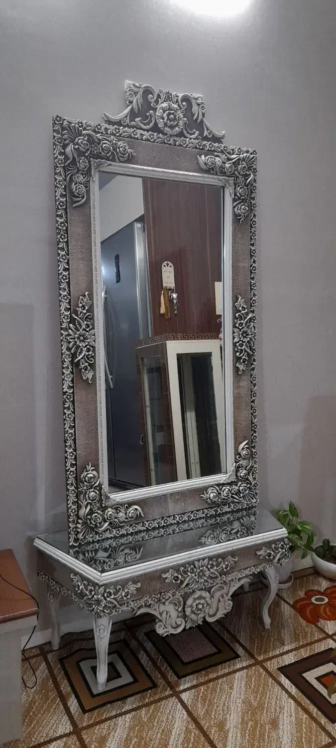 ایینه|آینه|شاهرود, |دیوار