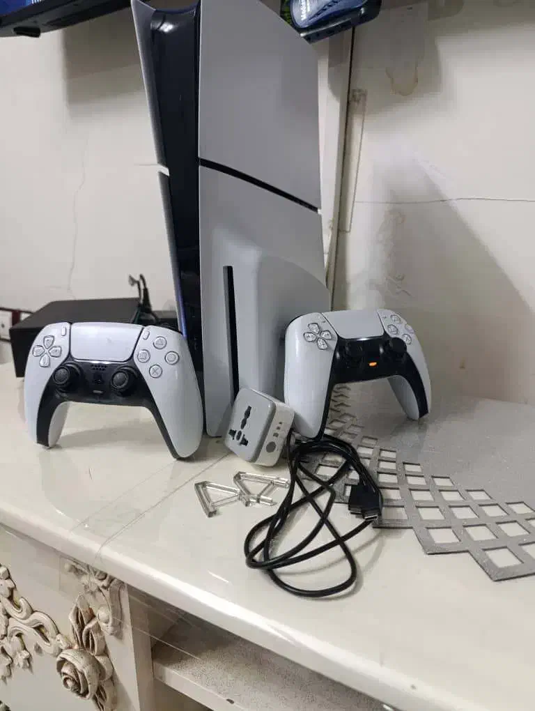 Ps5 یک ترا اسلیم اروپا دیسک خور|کنسول، بازی ویدئویی و آنلاین|قدس, شهر‌قدس|دیوار