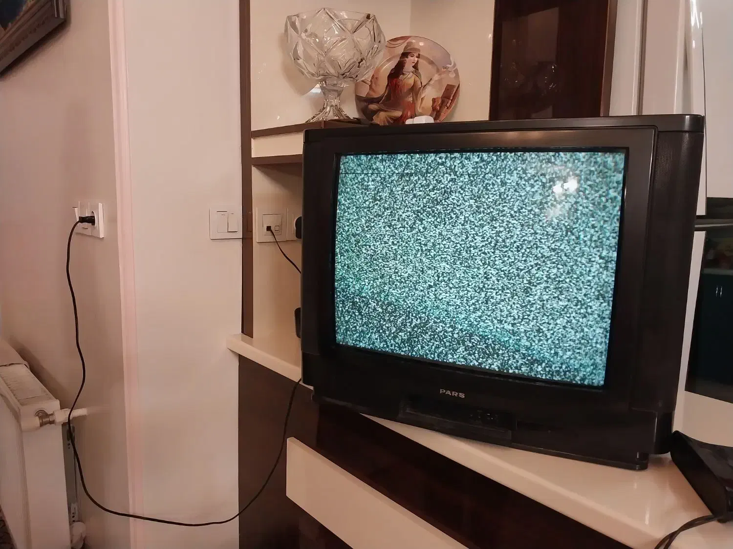 تلوزیون|تلویزیون و پروژکتور|تهران, اسفندیاری|دیوار