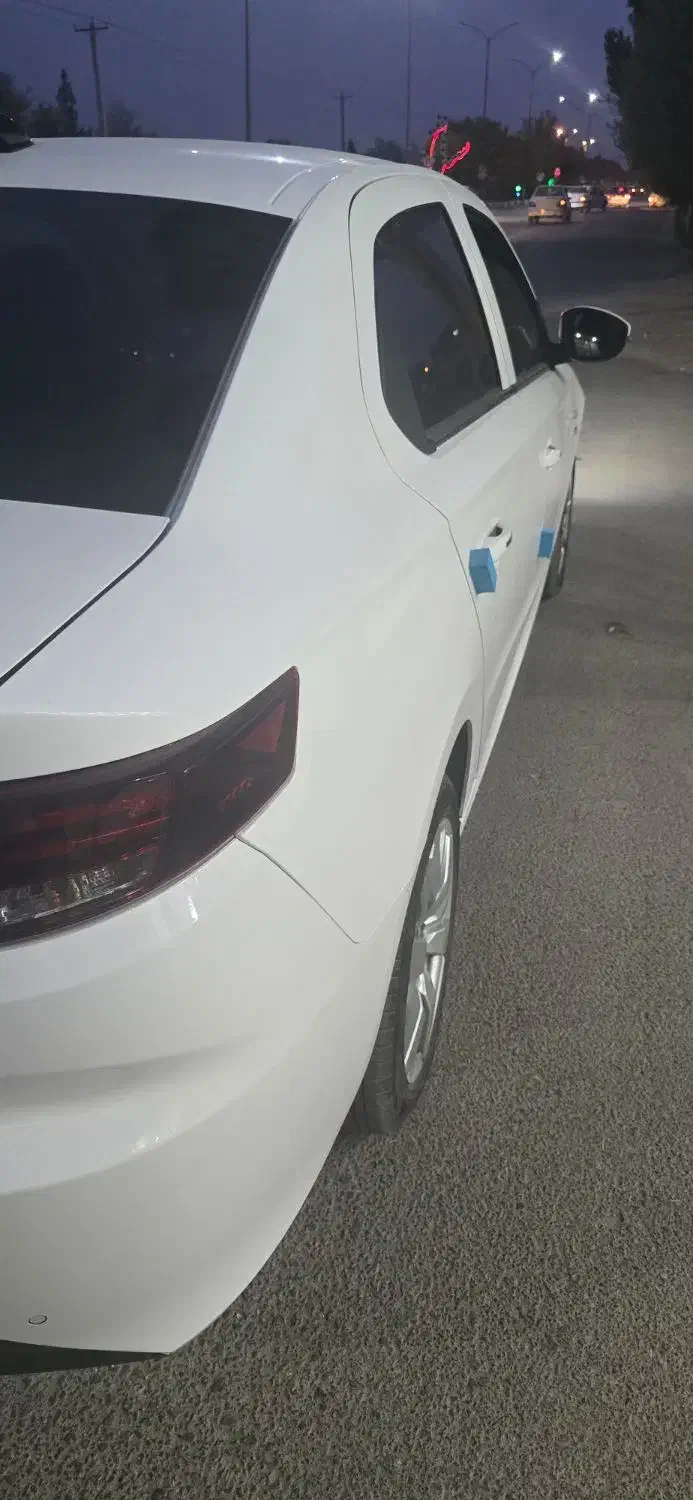 تارا در حد اتومات ۴۰۴|خودرو سواری و وانت|یزد, |دیوار