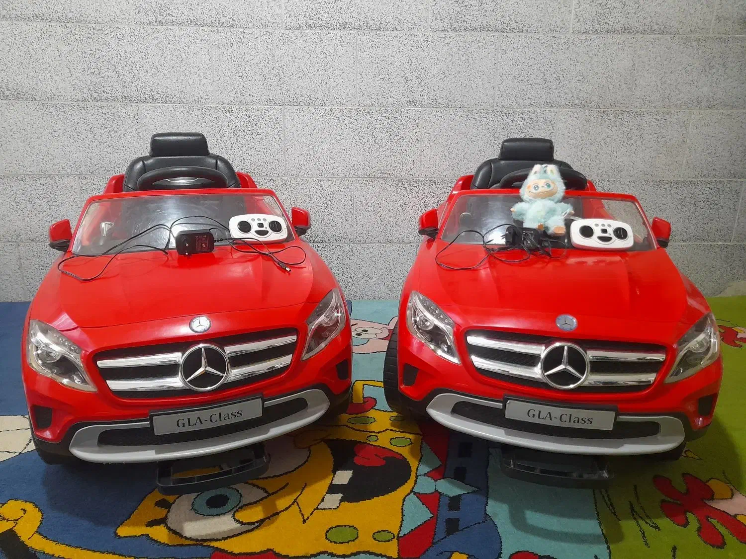 دو عدد ماشین شارژی مرسدس بنز|اسباب‌‌بازی|کرمانشاه, |دیوار