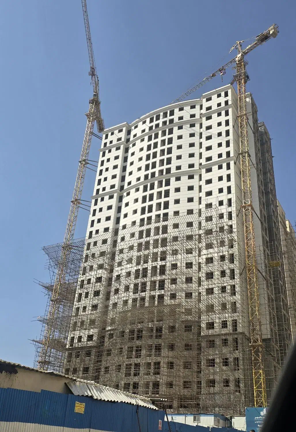 ۱۲۷ متر ۳ خواب برج کامرانیه ، سپاشهر ، مرواریدشهر|پیش‌فروش املاک|تهران, مروارید شهر|دیوار