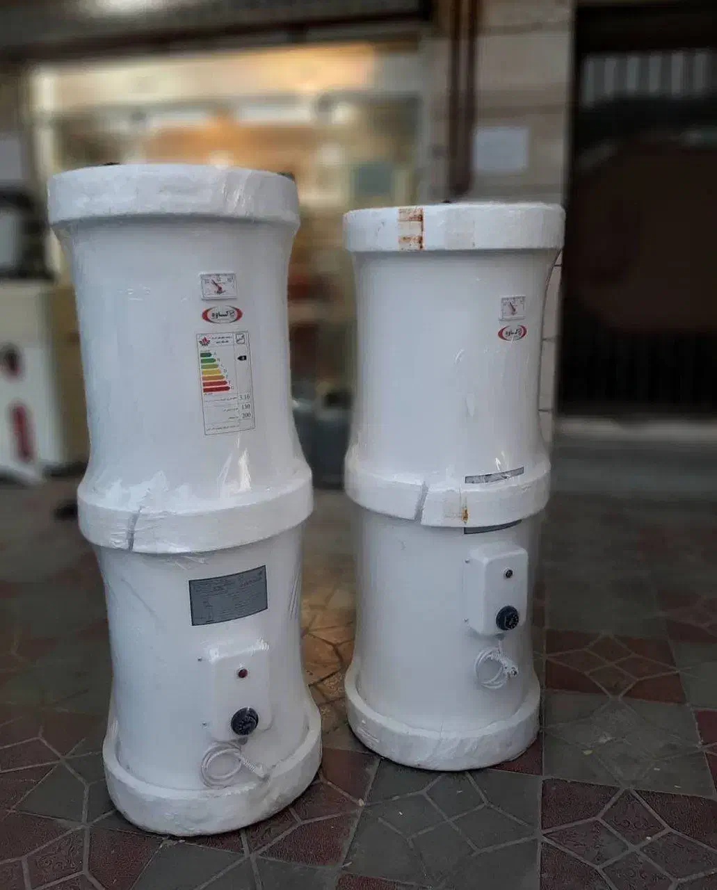 آبگرمکن برقی     دیواری و زمینی|آبگرمکن، پکیج، شوفاژ|ساوه, |دیوار