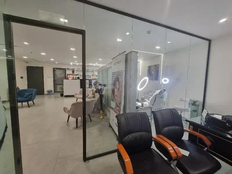 منشی خانم|استخدام درمانی، زیبایی، بهداشتی|فردیس, فردیس|دیوار