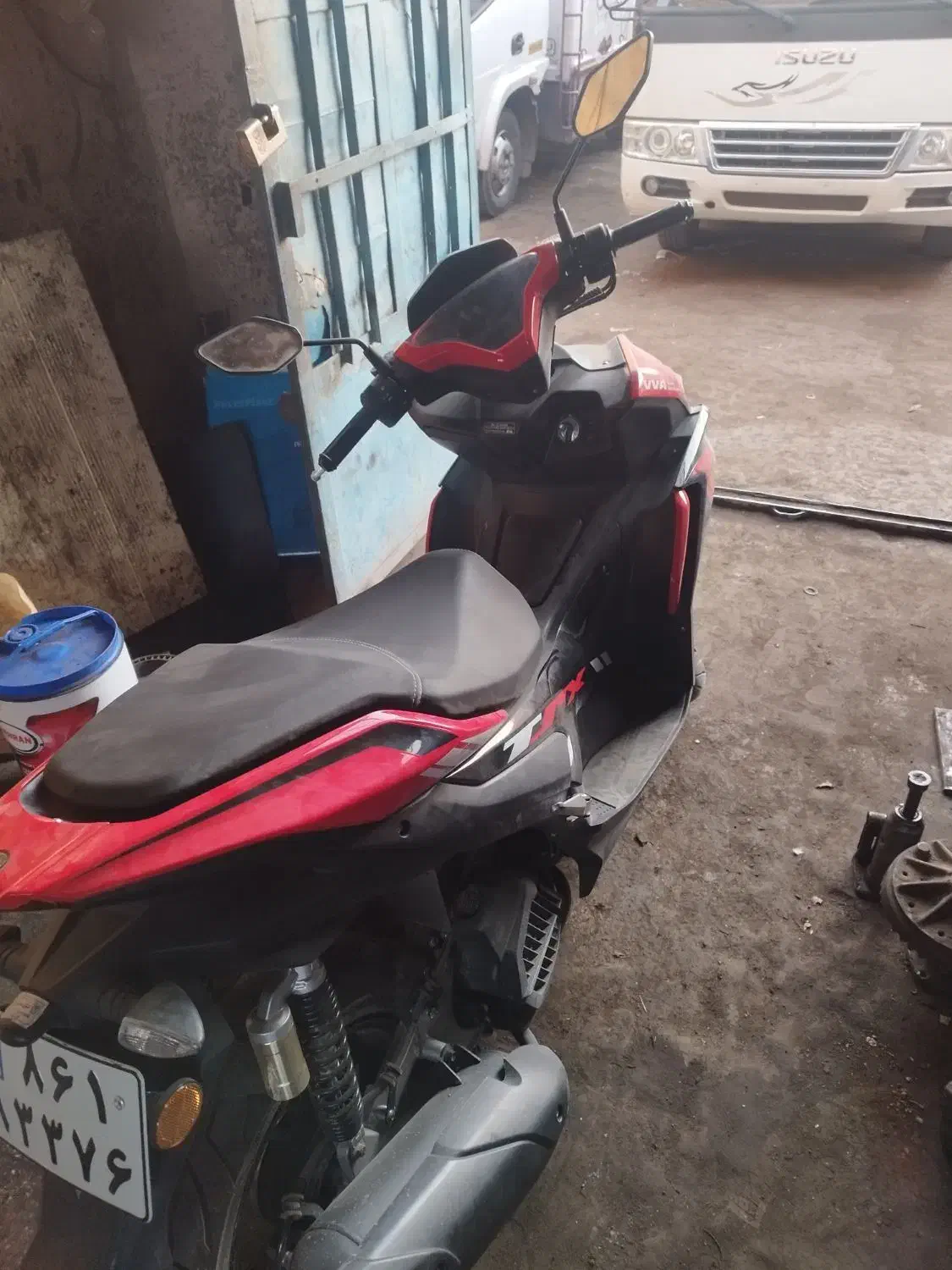 ایروکس 404|موتورسیکلت|سبزوار, غرب نیروگاه|دیوار