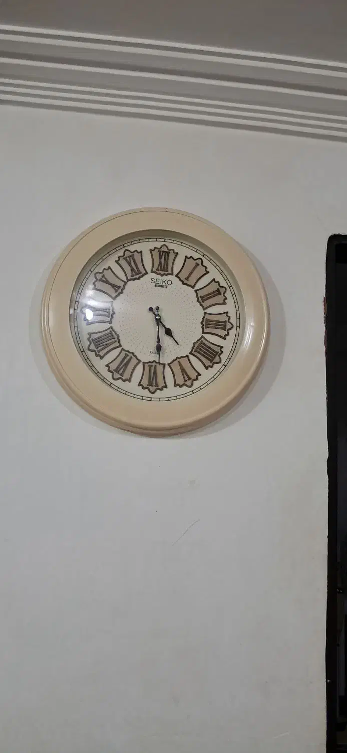 ساعت دیواری شیک وسالم|ساعت دیواری و تزئینی|رشت, جانبازان|دیوار