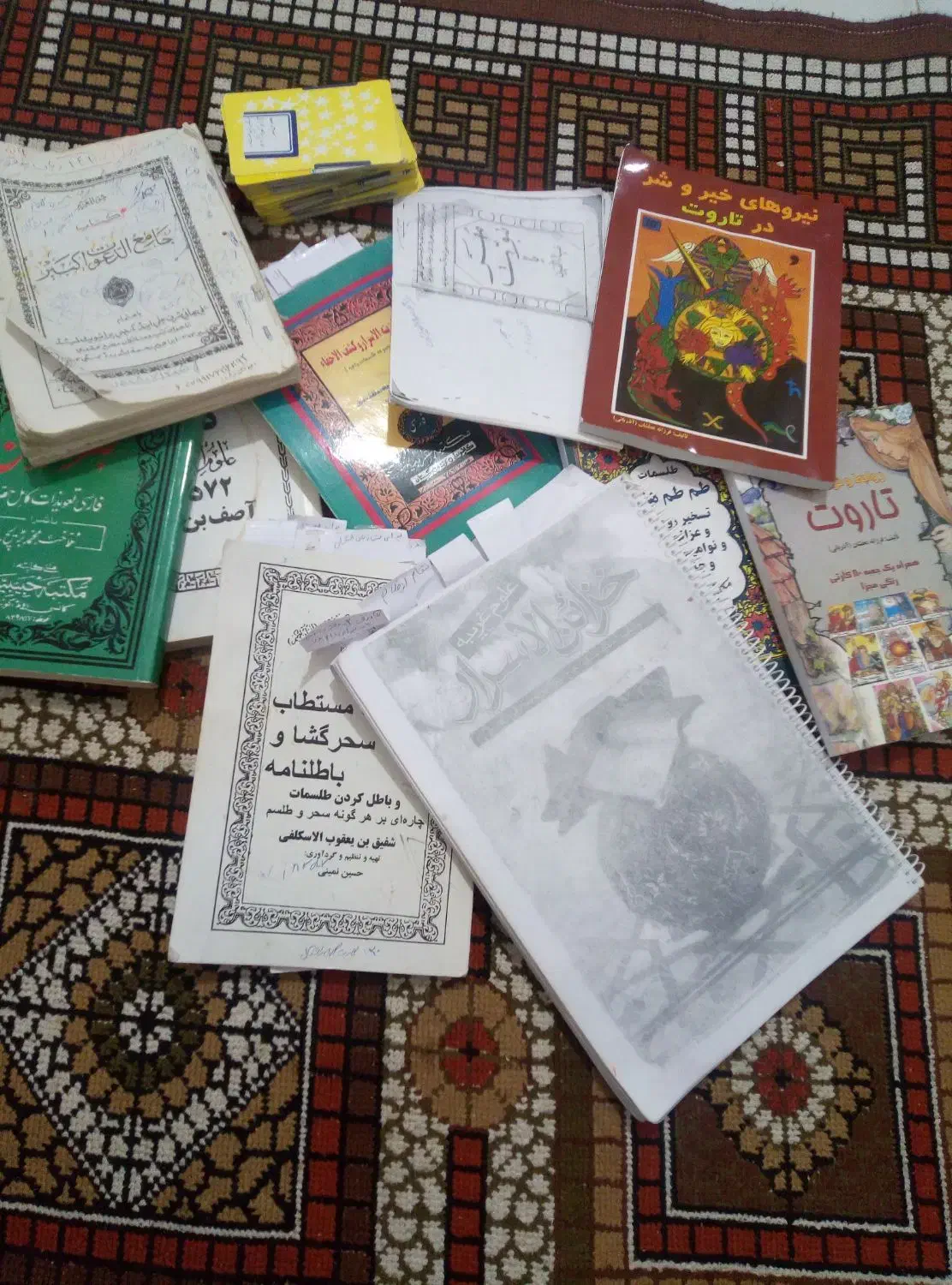 سرکتاب قرانی|کتاب و مجله مذهبی|دوگنبدان, |دیوار