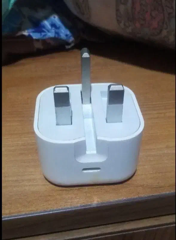 اداپتور شارژر ایفون20وات اصلی|لوازم جانبی موبایل و تبلت|شیراز, جوادیه|دیوار