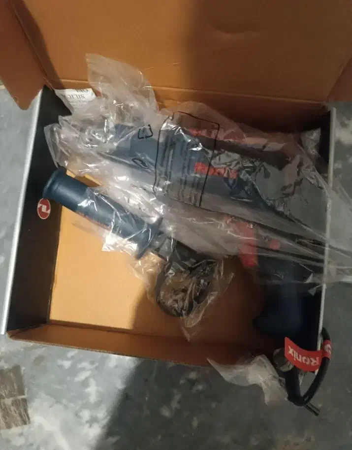 دریل رونیکس گارانتی دار|ابزارآلات|مرند, |دیوار