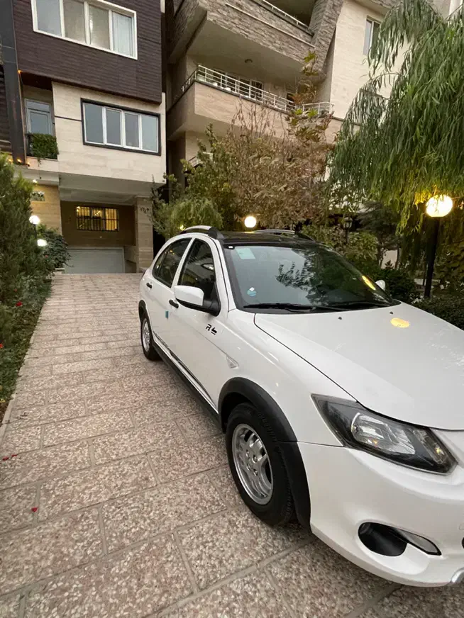 کوییک R سفید مشکی پارس خودرویی1400|خودرو سواری و وانت|تهران, شادمان|دیوار