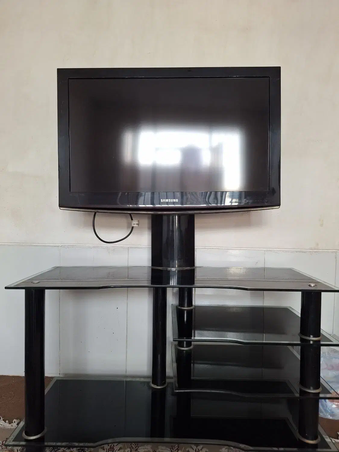 ال سی دی 32 اینچ سامسونگ|تلویزیون و پروژکتور|شیراز, سعدیه شمالی|دیوار