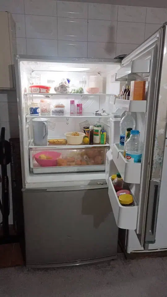 فروش یخچال اسنوا سالم فروش به دلیل خرید یخچال جدید|یخچال و فریزر|آستارا, |دیوار