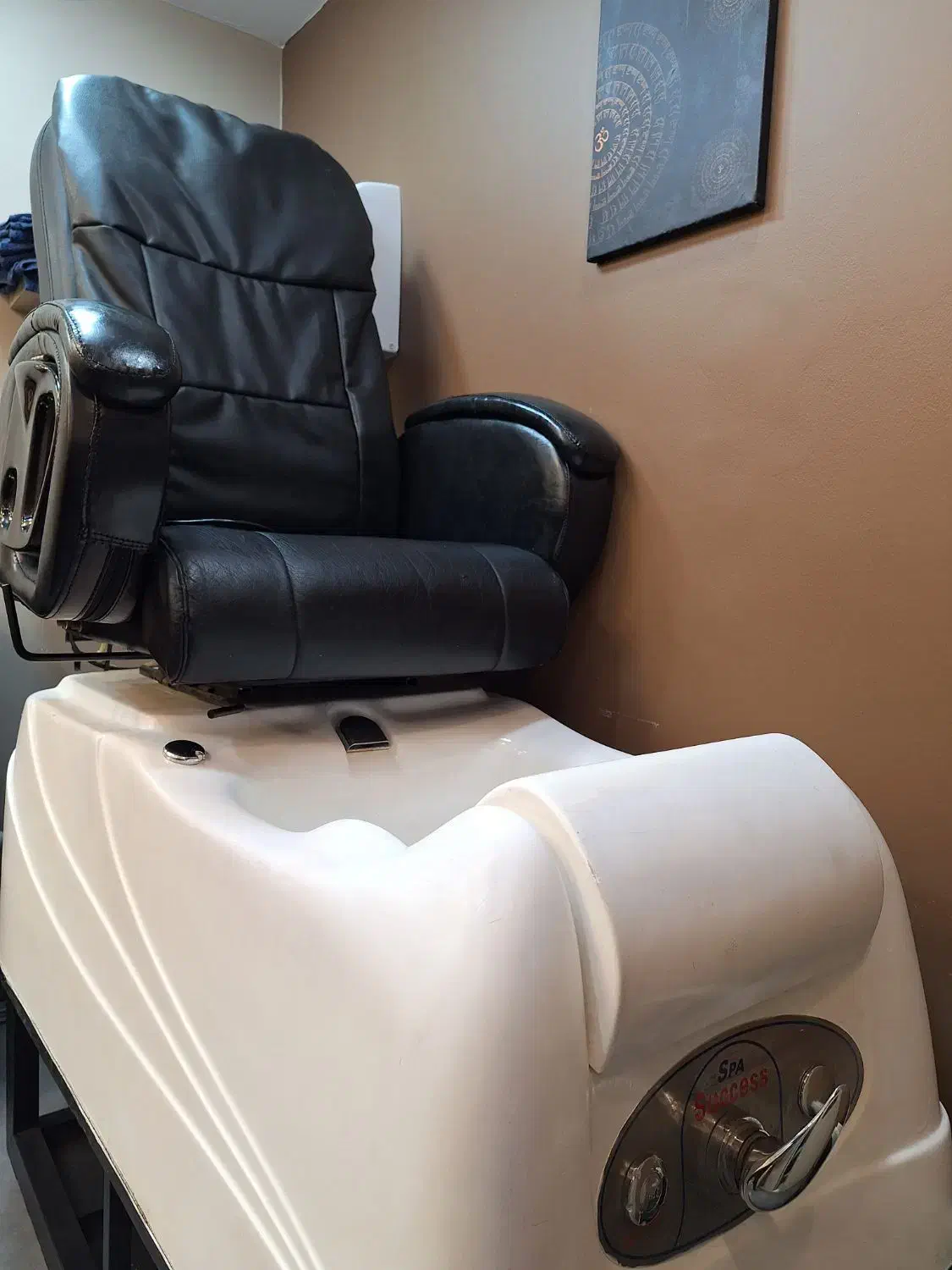 صندلی پدیکور جکوزی و ماساژور دار|آرایشگاه و سالنهای زیبایی|تهران, سیمای ایران|دیوار