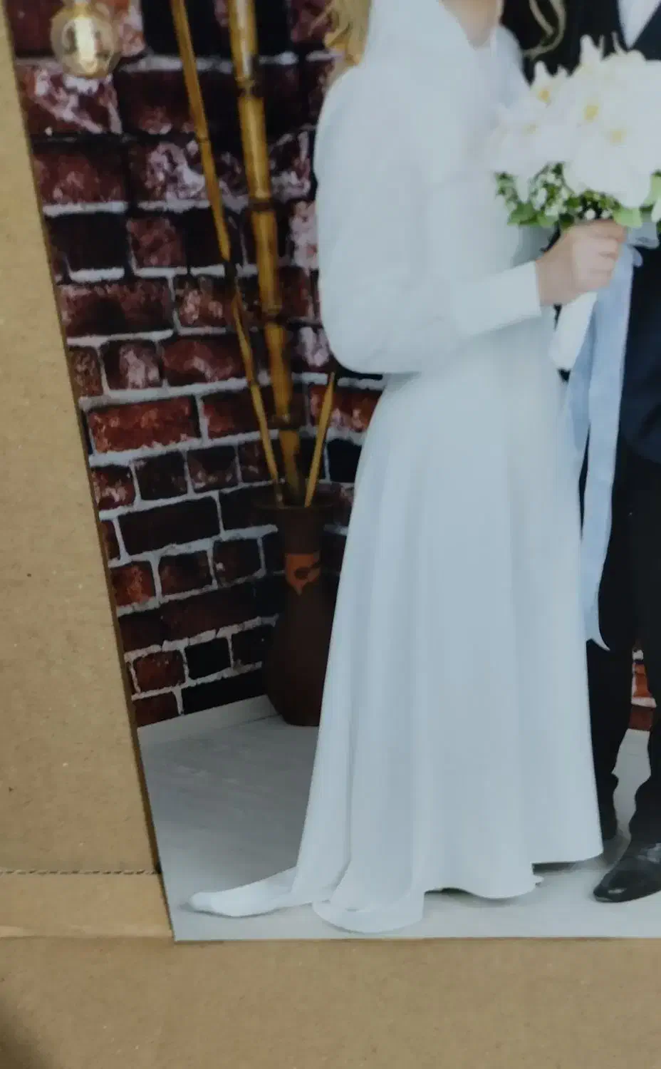 لباس عقد|لباس|ارومیه, |دیوار