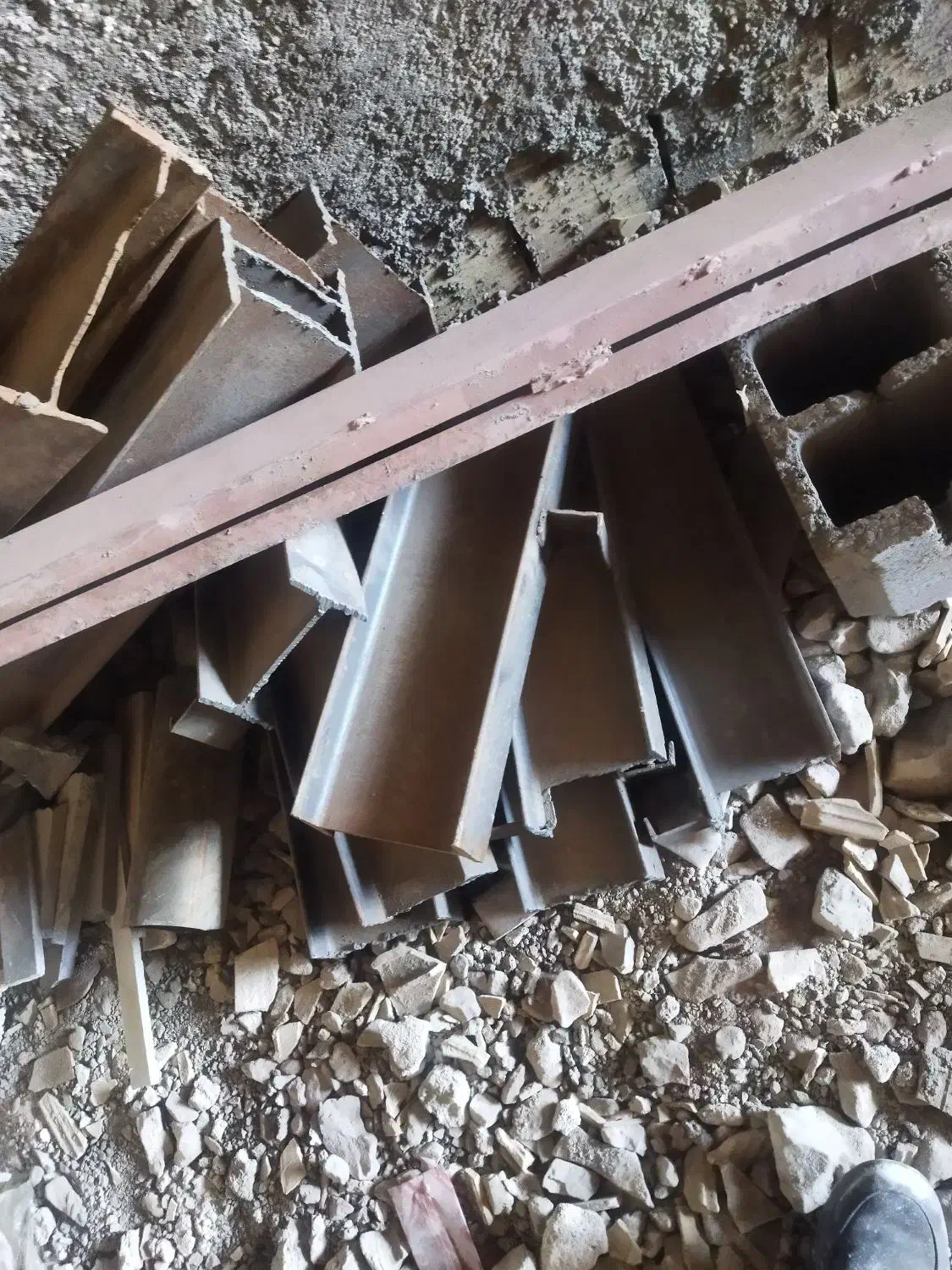 آهن|مصالح و تجهیزات ساختمان|بیرجند, |دیوار