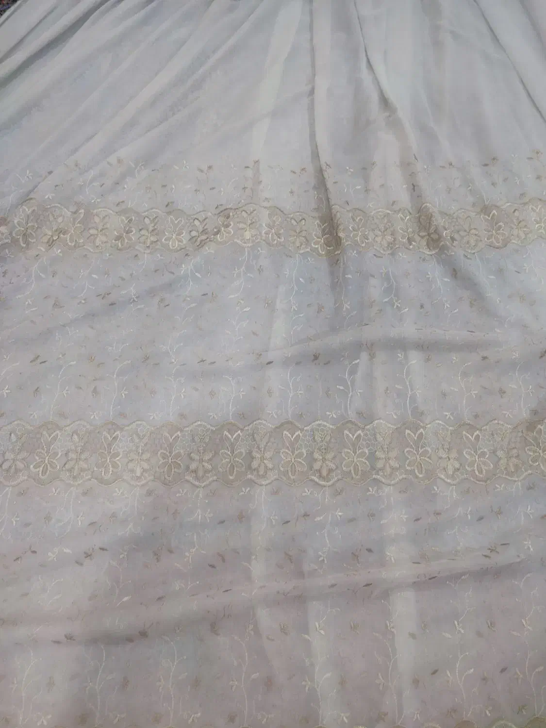 پرده پنجره|پرده، رانر، رومیزی|بهار, |دیوار