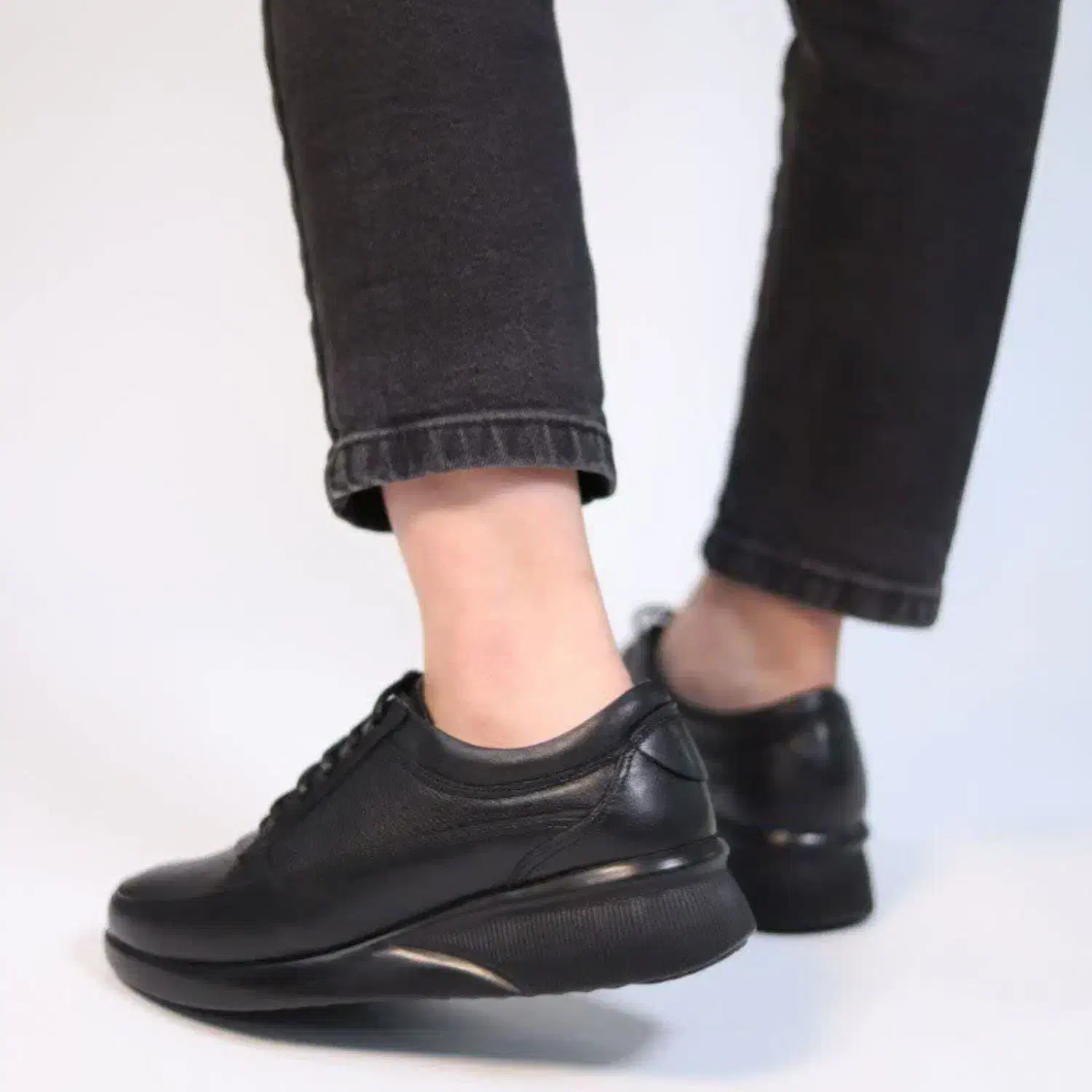 فروش کتانی چرم طبیعی زنانه دخترانه کیفیت عالی|کیف، کفش، کمربند|فردیس, داوری|دیوار