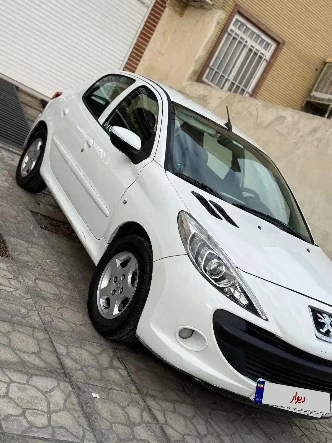 ۲۰۷ مدل ۹۷|خودرو سواری و وانت|تهران, هوانیروز|دیوار