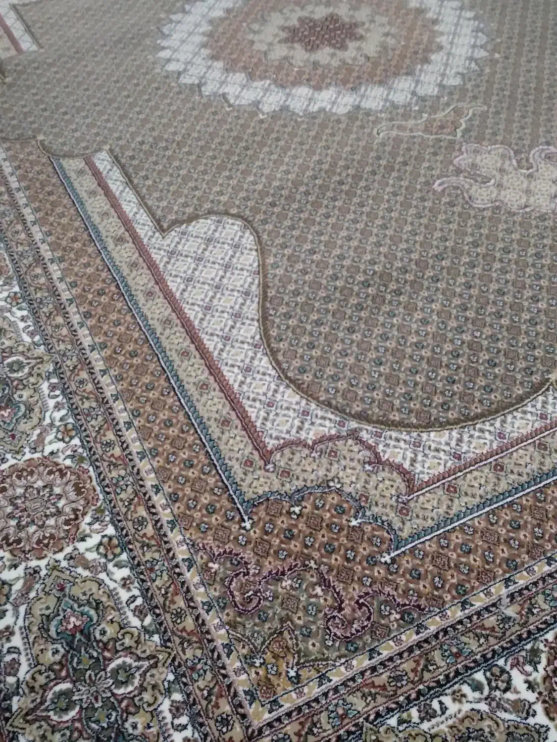 ۴عدد۶متریدرحدنوهستن|فرش|اردبیل, |دیوار