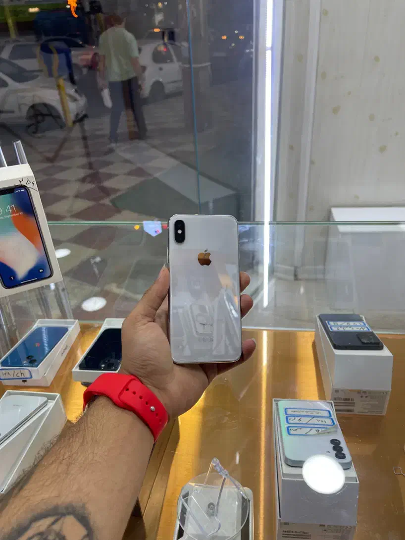 دو عدد ایکس ۲۵۶گیگ یه دونه ایکس ار۱۲۸|موبایل|اهواز, گلستان|دیوار