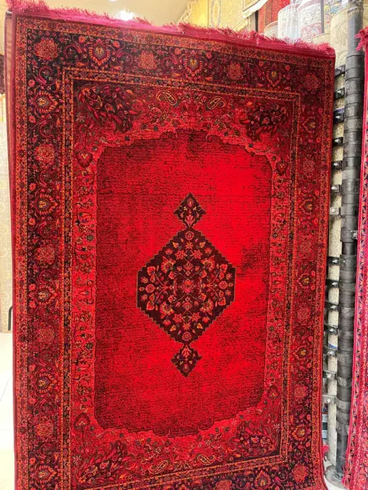 ۴ متری قرمز ۷۰۰ شانه|فرش|تهران, بازار|دیوار