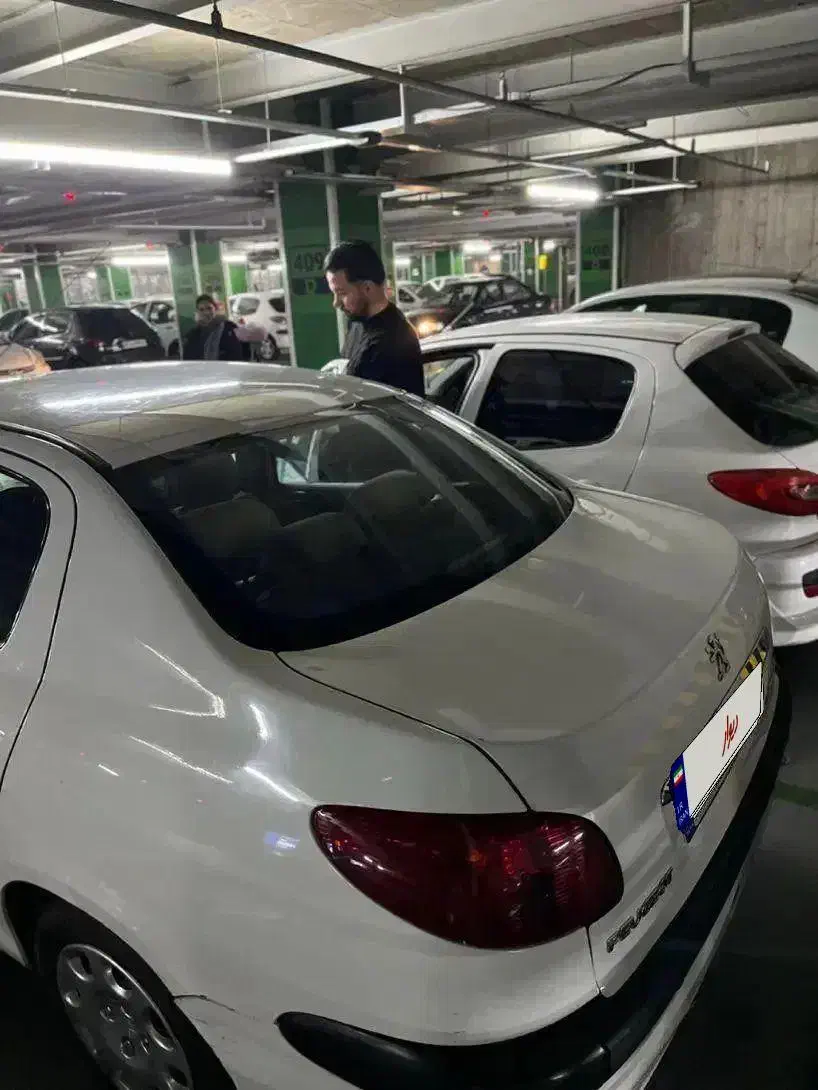 پژو ۲۰۶ اس دی|خودرو سواری و وانت|تهران, نیاوران|دیوار