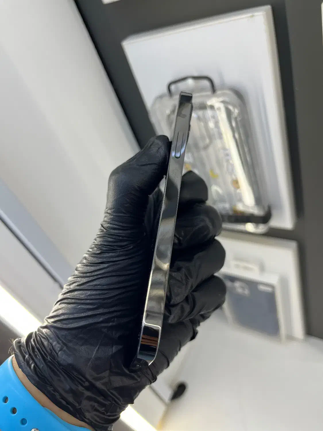 ۱۲ پرو ۲۵۶ گیگ|موبایل|اصفهان, باغ زرشک|دیوار