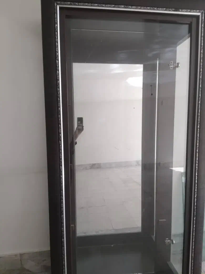 ویترین|مبلمان خانگی و میز عسلی|برخوار, |دیوار