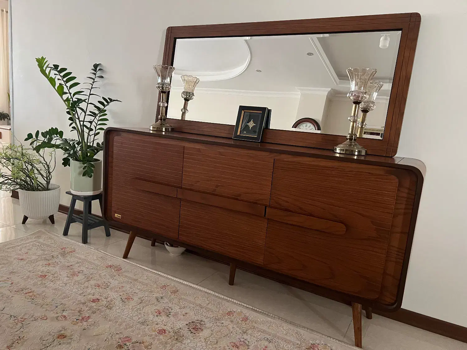 کنسول|بوفه، ویترین، کنسول|کرج, باغستان|دیوار