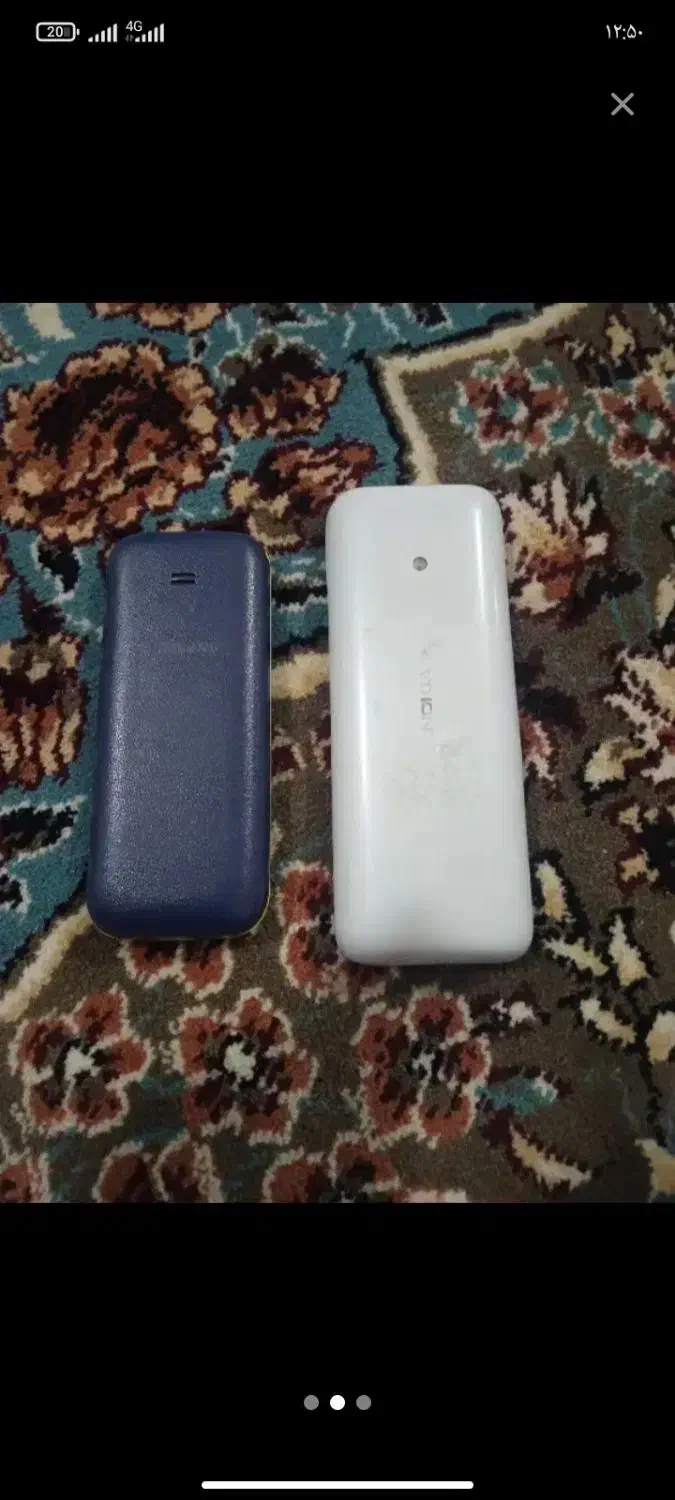 دو عدد گوشی ساده|موبایل|کنارک, |دیوار