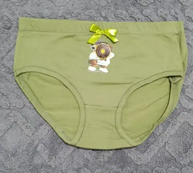 شورت طرح استیکر|لباس|دلیجان, |دیوار