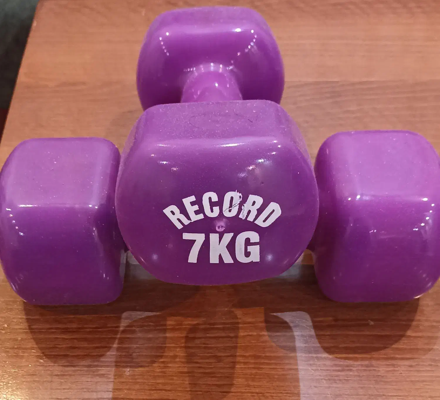 فروش دمبل ۲ ، ۴ ، ۷ کیلویی|تجهیزات ورزشی|تهران, دهم فروردین|دیوار