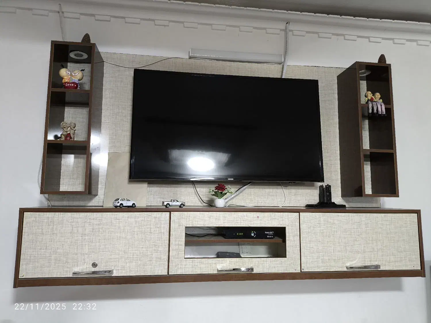 میز تلویزیون دیواری|میز تلویزیون|ابهر, |دیوار