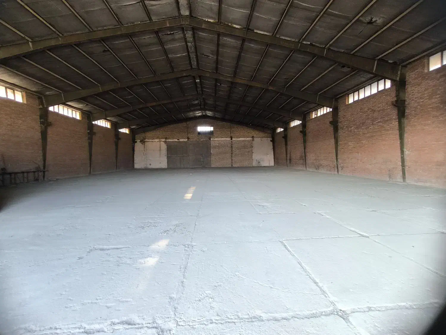 اجاره سالن مستقل دربست کلیدی داخل مجموعه انبار|اجارهٔ دفتر صنعتی، کشاورزی، تجاری|باقرشهر, |دیوار