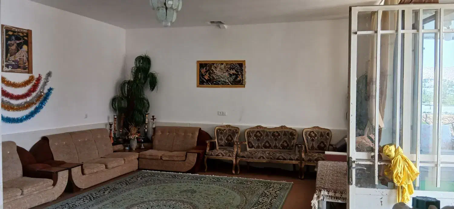 منزل مبله طبقه دوم|اجارهٔ کوتاه‌مدت آپارتمان و سوئیت|شیراز, دلجو|دیوار