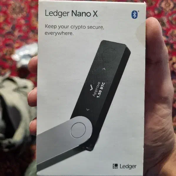کیف پول دیجیتال Ledger Nano X نو|قطعات و لوازم جانبی رایانه|مشهد, رضاشهر|دیوار