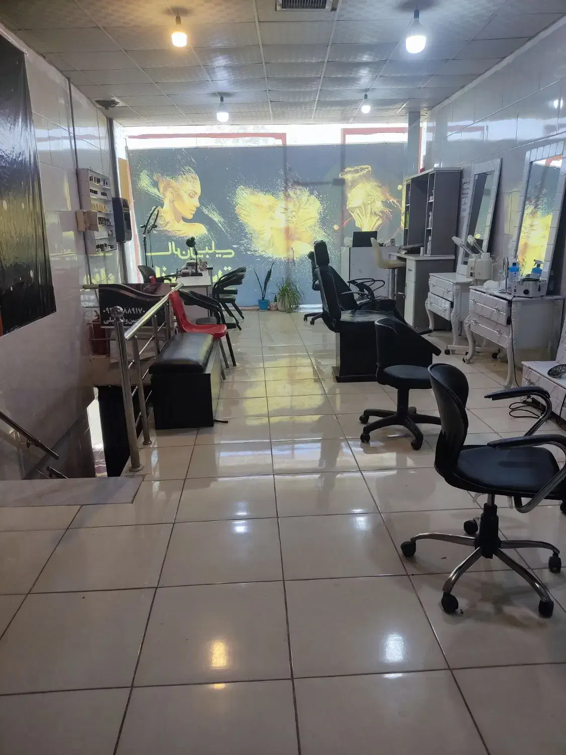 فروش وسایل آرایشگاهی در حد نو|آرایشگاه و سالنهای زیبایی|کرج, حصار|دیوار