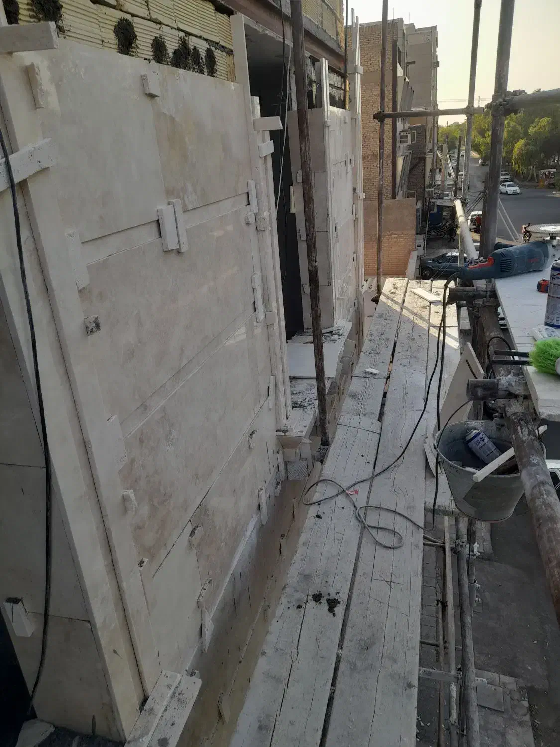 کاشی کاری و سنگ کاری نما|خدمات پیشه و مهارت|دزفول, |دیوار