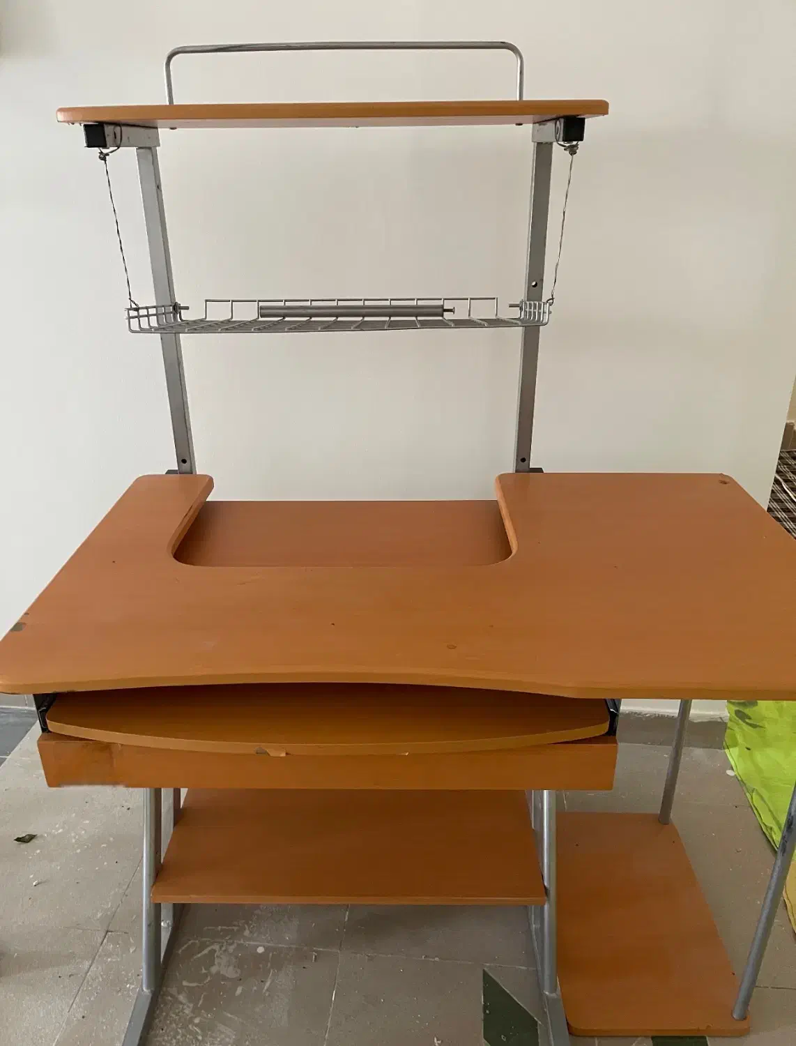 میز|میز تحریر و کامپیوتر|اردبیل, |دیوار