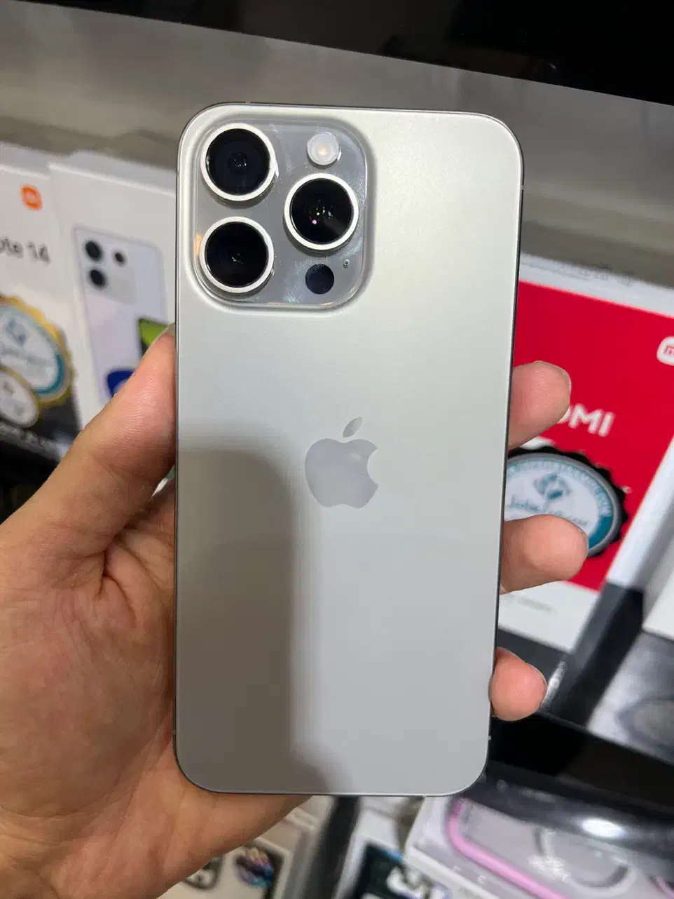 15 pro max|موبایل|رشت, لاکانی|دیوار